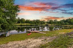 Still Waters- Tiny House, lake, fishing, kayaking