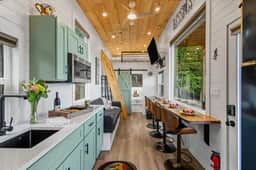 Still Waters- Tiny House, lake, fishing, kayaking