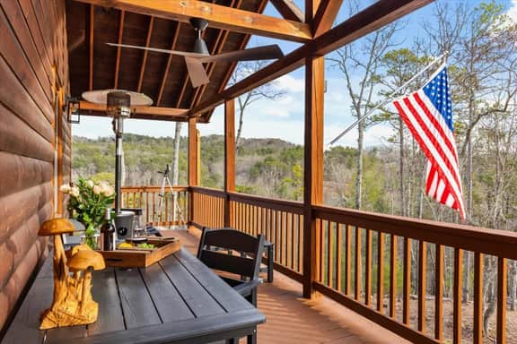 Twig Hollow-Hot tub, fire pit, dog friendly, view