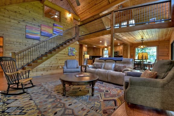 Our Druthers Lake House - dock, hot tub, game room