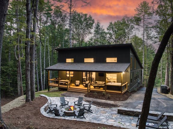 The Black Still - Hot tub-Private-Modern-Fire Pit